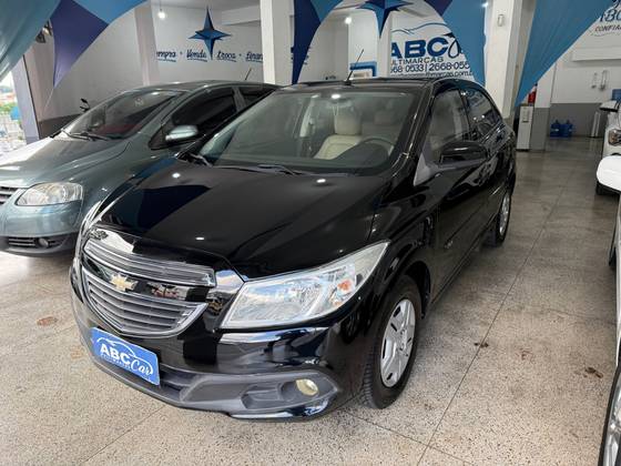 CHEVROLET ONIX 1.4 MPFI LT 8V FLEX 4P MANUAL